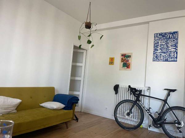 Sous-location / Appartement 2 pièces de 65 m², Paris, Rue de l'Ermitage / Photo 2