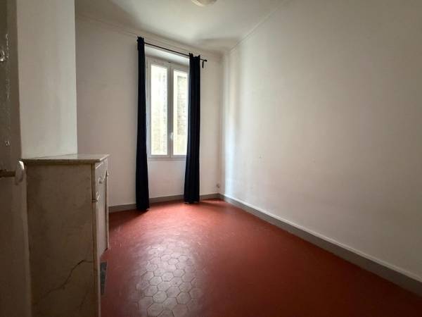 Location / Appartement 5 pièces de 82 m², Marseille, Rue Breteuil / Photo 8