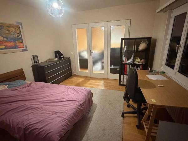 Chambre chez l'habitant / Appartement 3 pièces de 65 m², Lausanne, Avenue de Morges / Photo 2