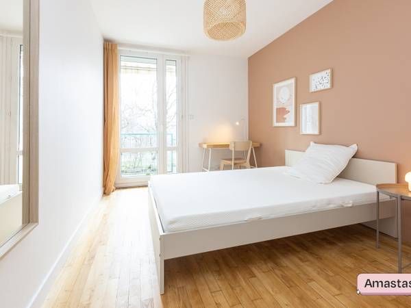 Colocation / Appartement 4 pièces de 59 m², Rennes, Rue du Limousin / Photo 3