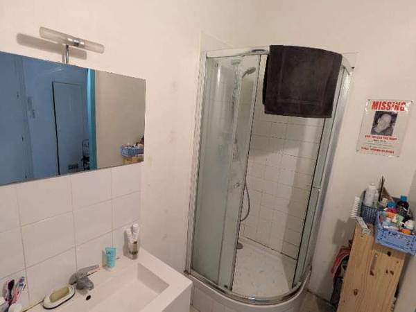 Sous-location / Appartement 4 pièces de 140 m², Marseille, Rue du Coq / Photo 8