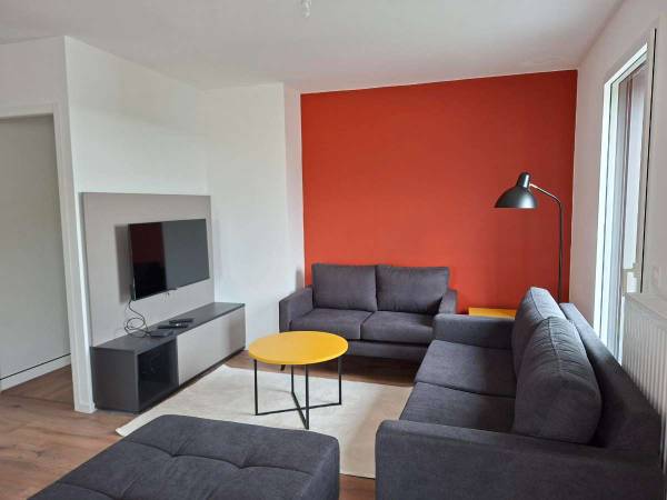 Colocation / Appartement 8 pièces de 160 m², Angers, Avenue du Général Patton / Photo 2