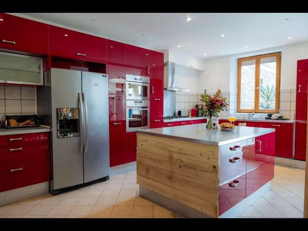 Coliving / Maison 10 pièces de 220 m², Saint-Cloud, Avenue Andre Chevrillon / Photo 2