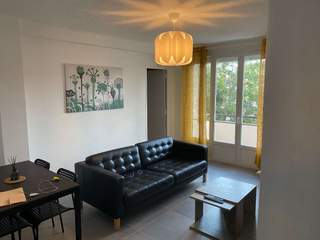 Room share, 6 rooms apartment, Toulon