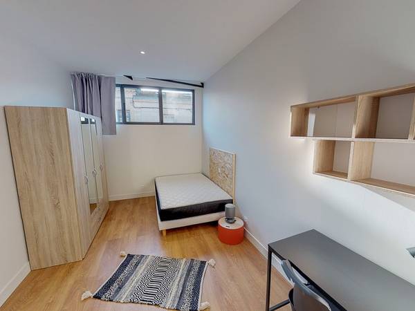 Colocation / Loft/atelier 10 pièces de 364 m², Bordeaux, Rue Manon Cormier / Photo 6