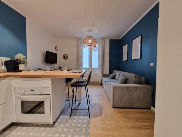 Location / Appartement 2 pièces de 34 m², Reims, Rue Croix Saint Marc / Photo 2
