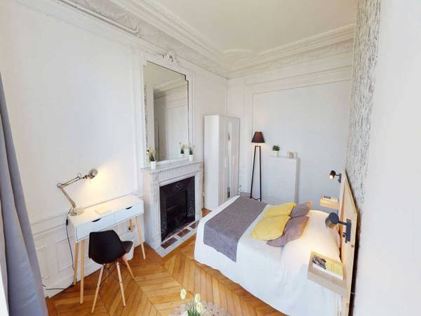 Colocation / Appartement 7 pièces de 180 m², Paris, Boulevard Malesherbes / Photo 2