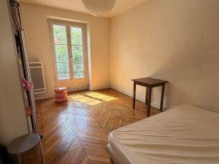 Gedeelde woning / 3 rooms apartment · 45 m², Paris, Boulevard Voltaire