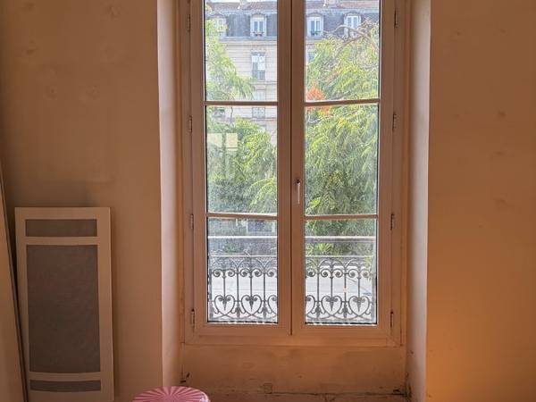 Colocation / Appartement 3 pièces de 45 m², Paris, Boulevard Voltaire / Photo 2