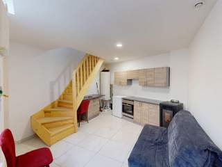 Location / Maison 2 pièces de 31 m², Roubaix, Cour Jumelle