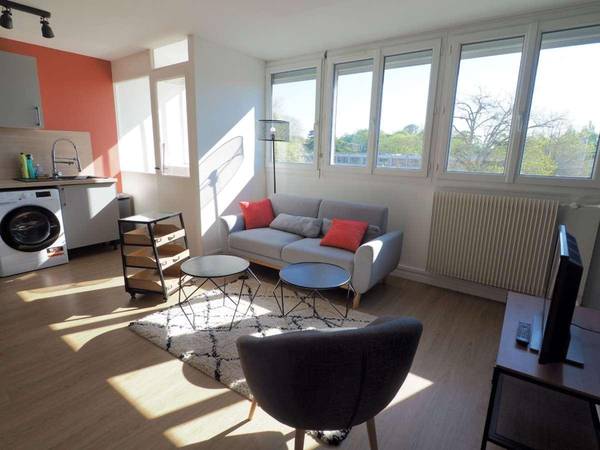 Colocation / Appartement 5 pièces de 77 m², Rennes, Square des Cloteaux / Photo 2
