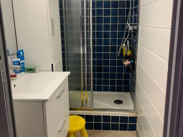 Colocation / Appartement 3 pièces de 55 m², Marseille, Rue Chateau Payan / Photo 4