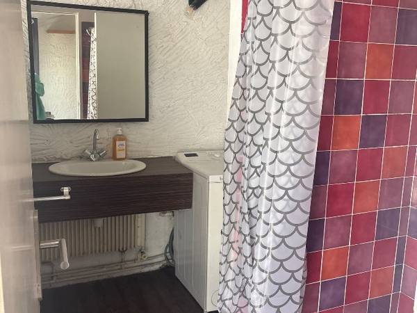 Coliving / Duplex 4 pièces de 75 m², Saint-Pierre, Rue des Bons Enfants / Photo 6