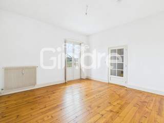 Location / Appartement 2 pièces de 64 m², Lyon, Rue des Granges