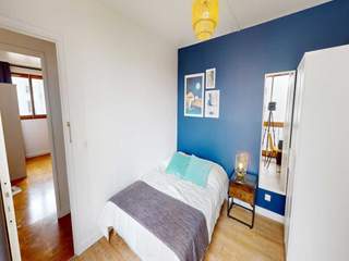 5 rooms apartment · 100 m²