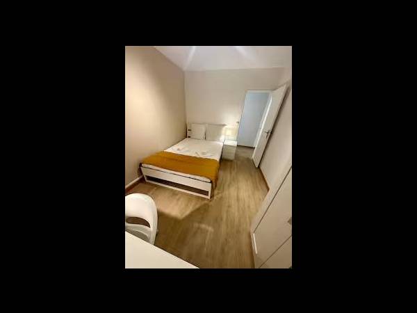 Colocation / Appartement 3 pièces de 68 m², Reims, Bd Victor Hugo / Photo 2
