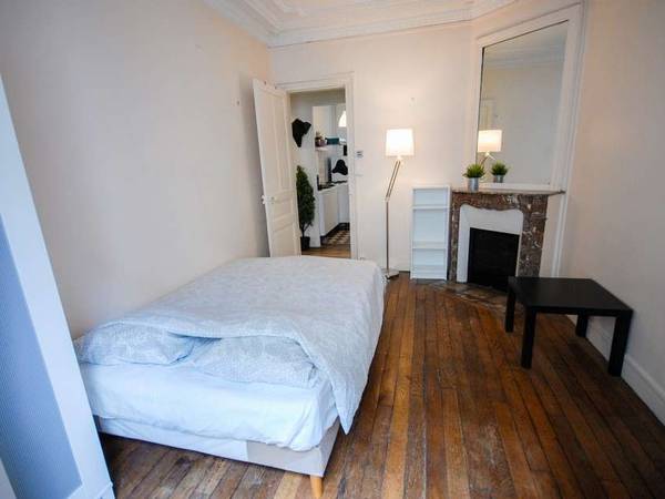 Colocation / Appartement 1 pièce de 50 m², Paris, Rue Duvivier / Photo 5
