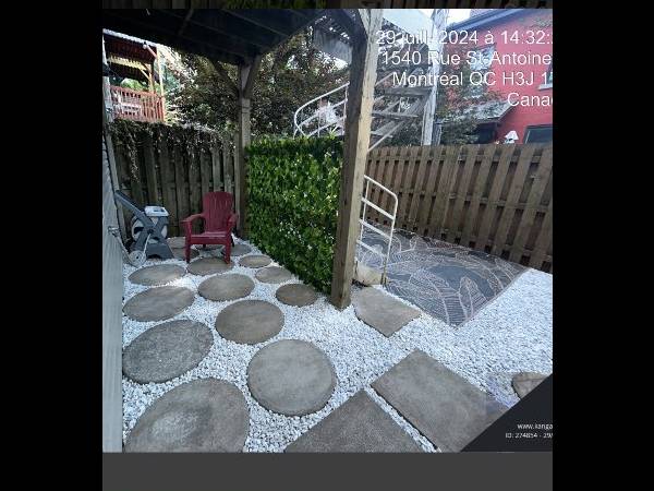 Sous-location / Appartement 1 pièce de 80 m², Montréal, Rue Saint-Antoine Ouest / Photo 2