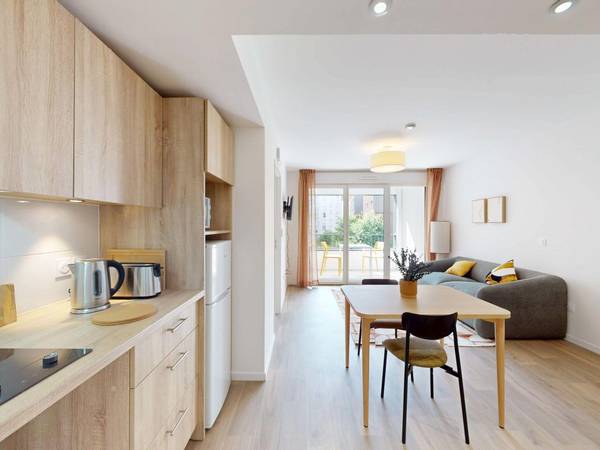 Location / Appartement 2 pièces de 45 m², Asnières-sur-Seine, 9 Rue Pierre Curie, / Photo 2