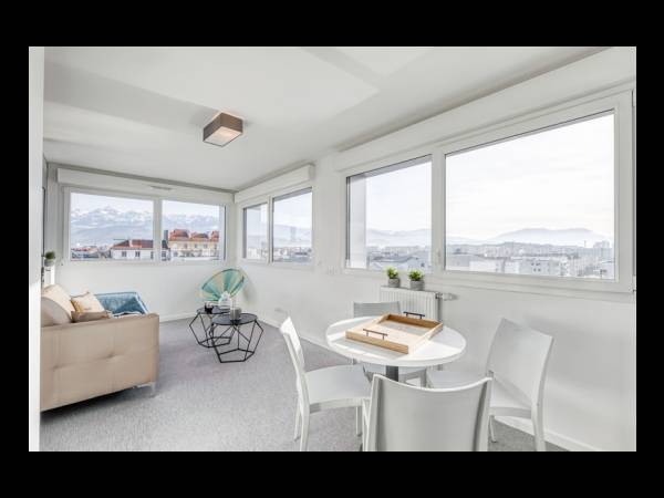 Location / Résidence 3 pièces de 51 m², Grenoble, 6 Rue des Arts Et Métiers / Photo 2