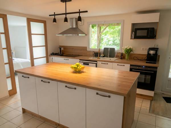 Flatsharing / 6-bedroom house · 169 m², Niort, Rue Amédée Bollée / Photo 3