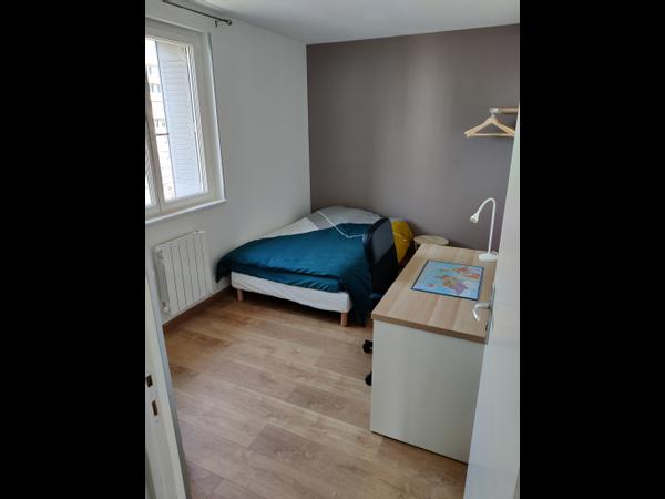 Colocation / Appartement 5 pièces de 82 m², Grenoble, Boulevard Joseph Vallier / Photo 6
