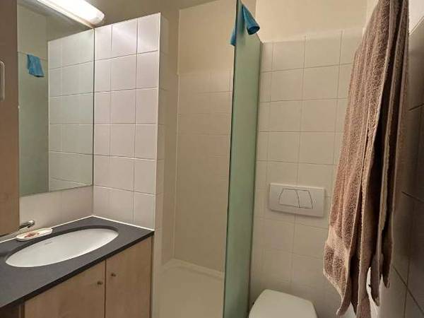 Colocation / Appartement 3 pièces de 50 m², Genève, Rue Blanche / Photo 3
