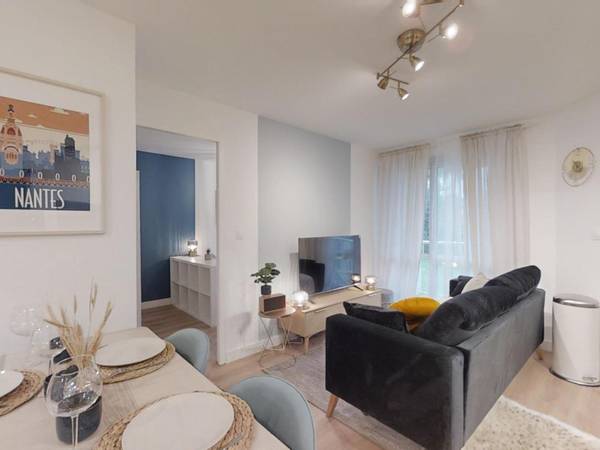 Colocation / Appartement 5 pièces de 74 m², Nantes, Rue de la Bourdonnais / Photo 2