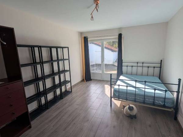Colocation / Villa 7 pièces de 270 m², Urt, Chemin de Pio / Photo 9