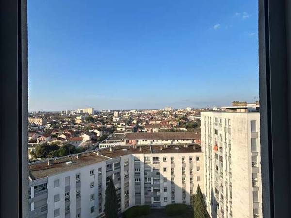 Colocation / Appartement 5 pièces de 68 m², Toulouse, Rue Jules Amilhau / Photo 13