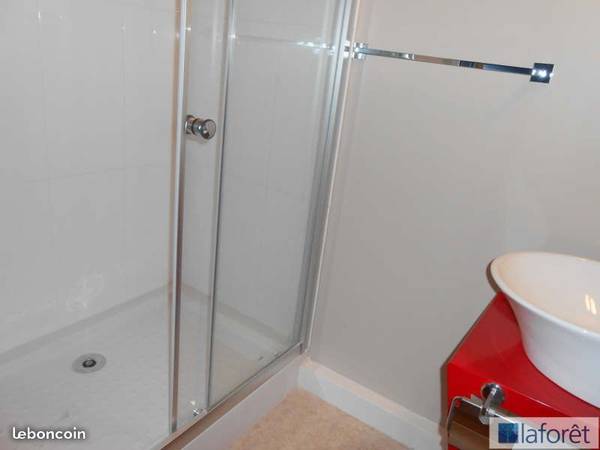 Location / Appartement 1 pièce, Tarbes / Photo 2