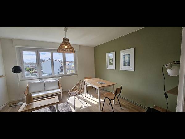 Colocation / Appartement 5 pièces de 87 m², Talence, Allée des Foreurs / Photo 2