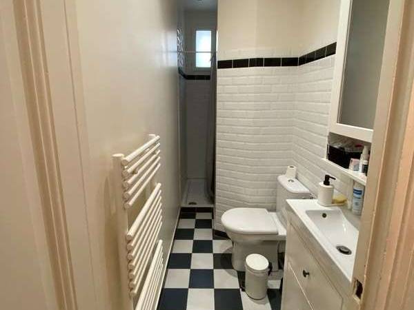 Location / Immeuble 1 pièce de 40 m², Paris, Rue Houdart de Lamotte / Photo 10