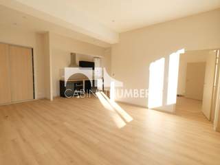 Rental / 2-bedroom flat · 59 m², Saint-Étienne, Rue Georges Teissier Rue