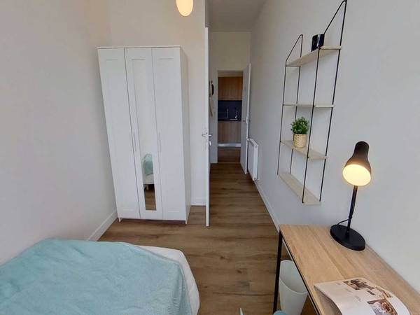 Colocation / Appartement 11 pièces de 220 m², Asnières-sur-Seine, Avenue Sainte-Anne / Photo 2