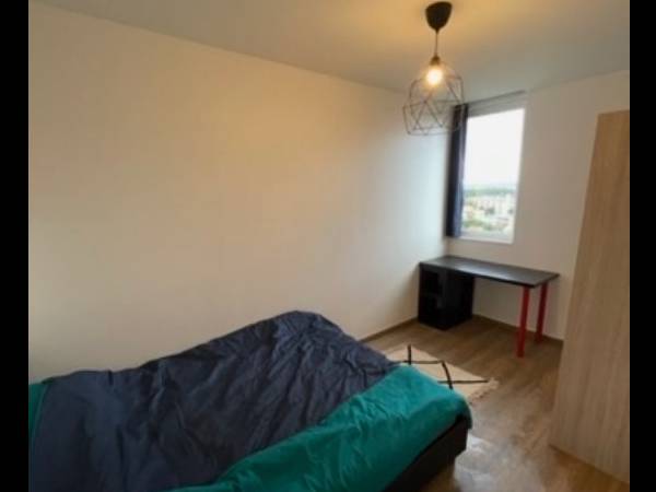 Colocation / Appartement 4 pièces de 65 m², Créteil, Rue des Pinsons / Photo 10