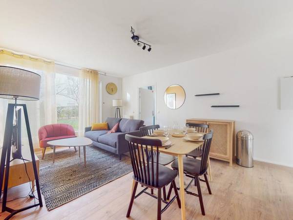 Colocation / Appartement 5 pièces de 80 m², Asnières-sur-Seine, 161 Rue Emile Zola / Photo 2