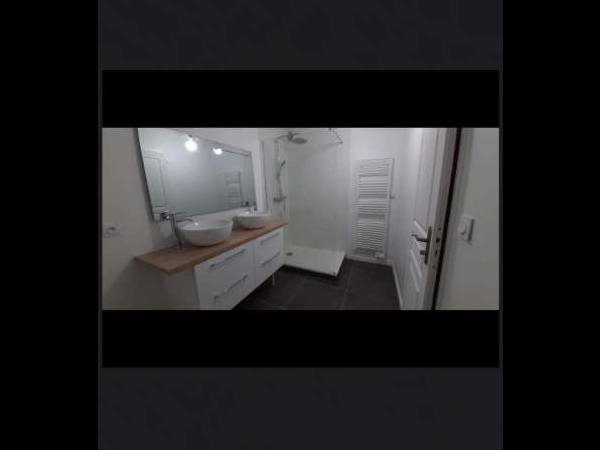 Colocation / Maison 7 pièces de 110 m², Angers, Rue du Grand Douzillé / Photo 2