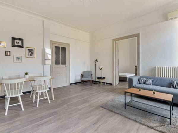 Colocation / Appartement 5 pièces de 120 m², Montpellier, Rue Ernest Michel / Photo 2