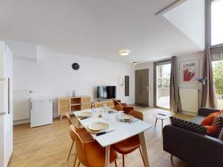 Colocation / Appartement 5 pièces de 91 m², Massy, 4 Rue Molière