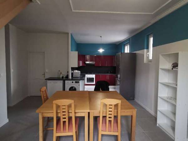Flatsharing / 7-bedroom house · 115 m², Bron, Avenue Pierre Brossolette / Photo 8
