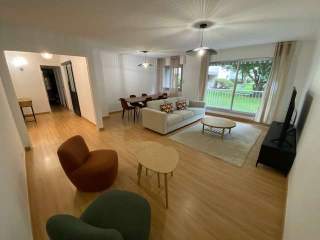 Flatsharing / 6-bedroom flat · 117 m², Caen, Résidence Olympia
