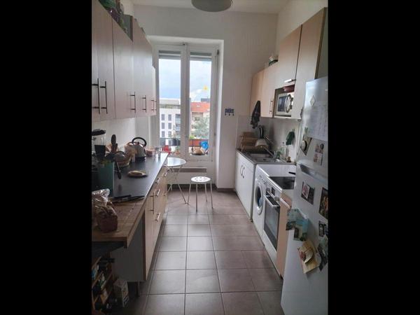 Sous-location / Appartement 4 pièces de 79 m², Lyon, Place Aristide Briand / Photo 2