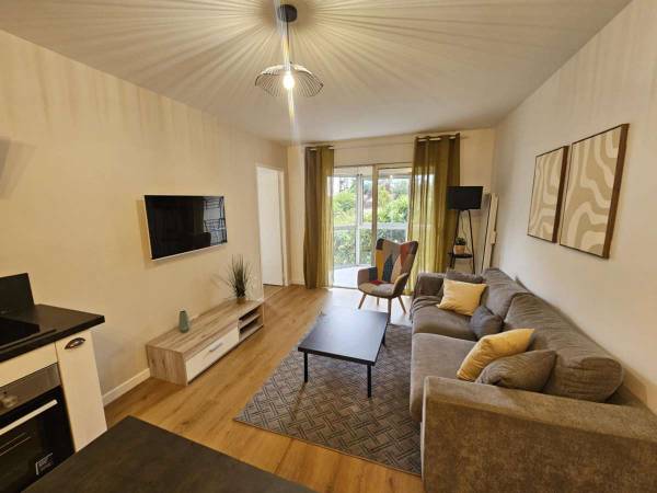 Colocation / Appartement 5 pièces de 83 m², Lyon, Rue Saint Victorien / Photo 2