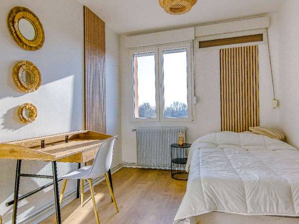 Colocation / Appartement 5 pièces de 70 m², Strasbourg, Rue d'Orbey / Photo 2