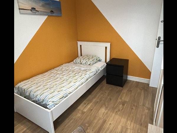 Colocation / Appartement 4 pièces de 72 m², Pessac, Avenue de Canéjan / Photo 2