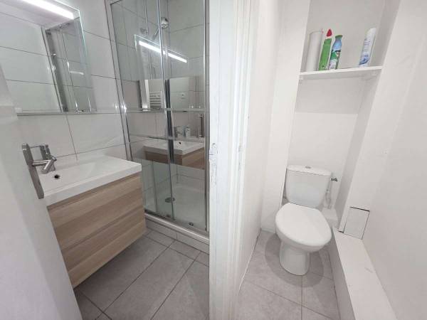 Colocation / Appartement 4 pièces de 72 m², Pessac, Avenue de Canéjan / Photo 2
