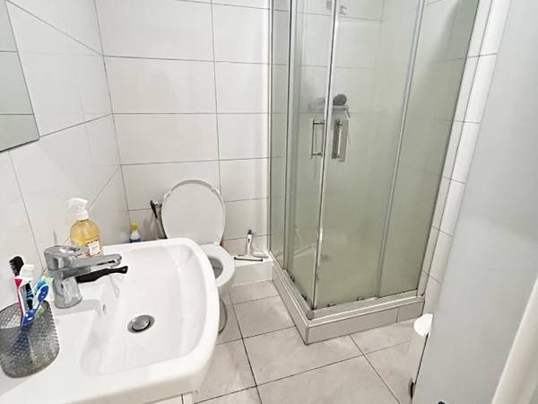 Colocation / Appartement 4 pièces de 72 m², Pessac, Avenue de Canéjan / Photo 12