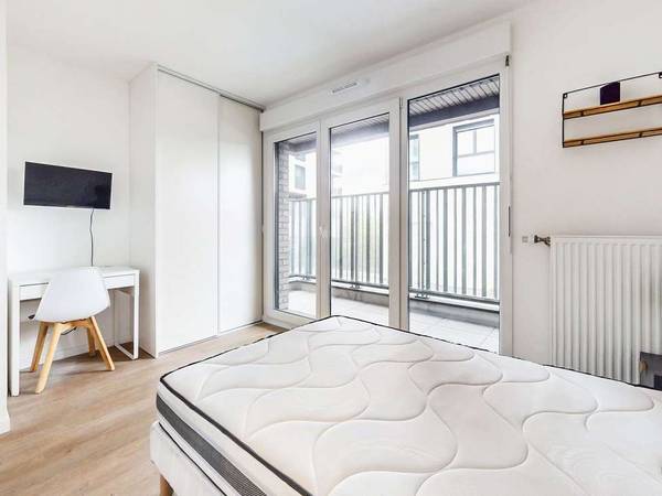 Colocation / Appartement 5 pièces de 83 m², Paris, Rue Saint-Fargeau / Photo 2