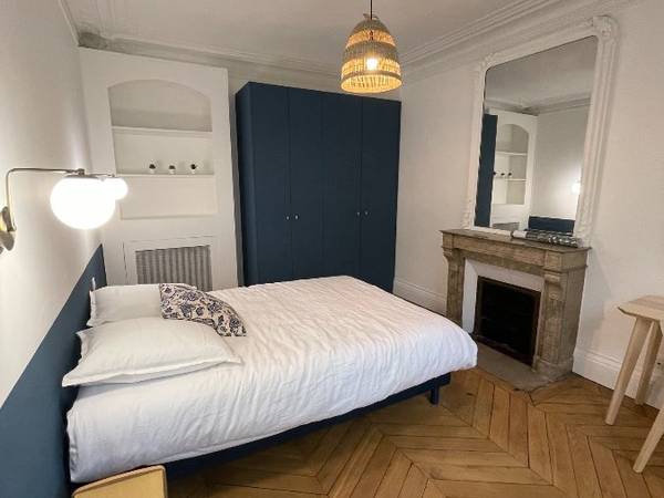 Coliving / Appartement 7 pièces de 150 m², Paris, Boulevard de Magenta / Photo 2